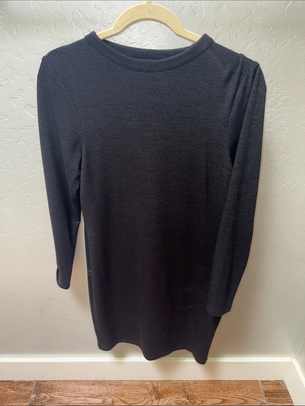 French Connection Black Long-Sleeve Shift Dress